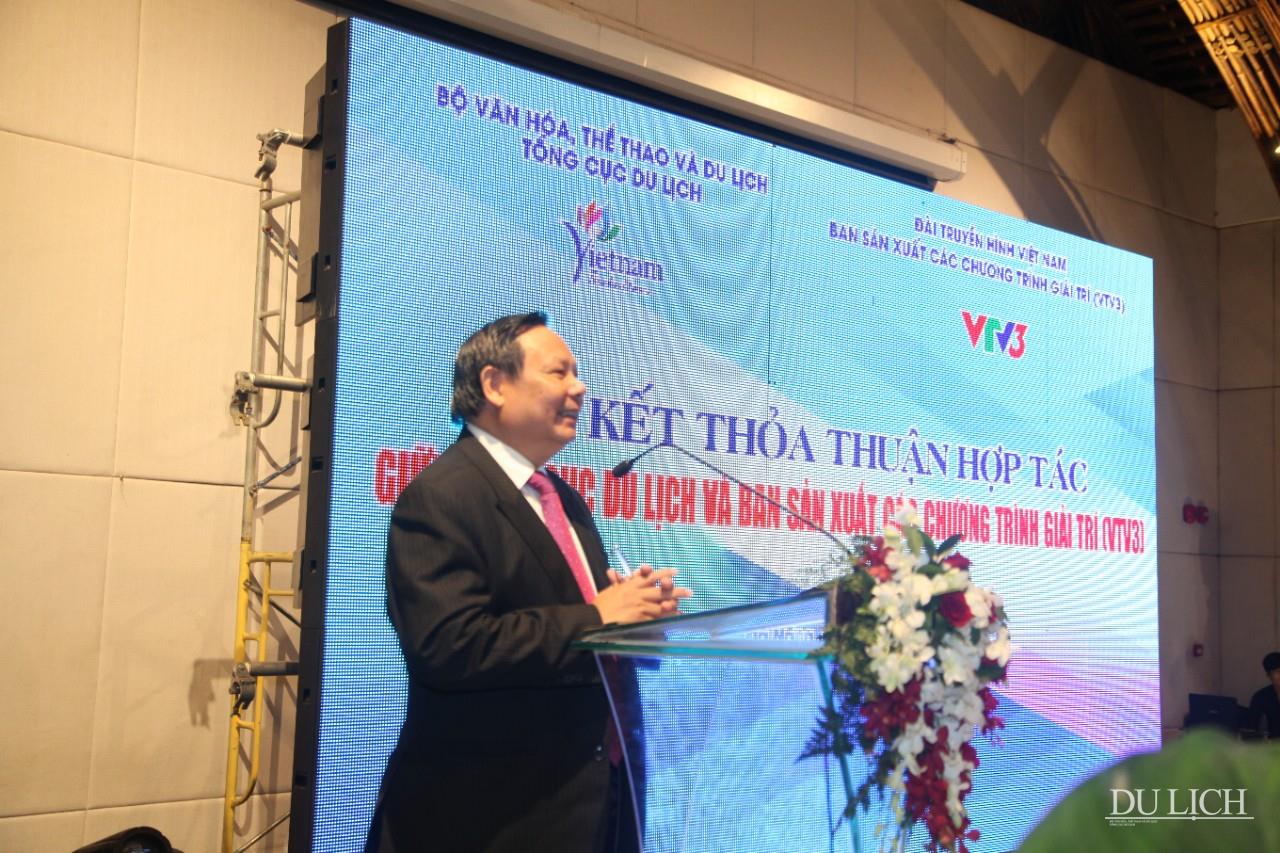 Ông Nguyễn Văn Tuấn, Tổng cục trưởng Tổng cục Du lịch phát biểu tại lễ kí kết